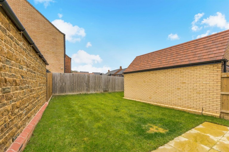 Images for Tyrrell Road, Banbury - viewing essential