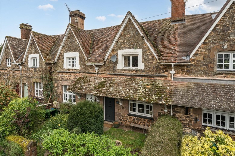 Click the photo for more details of Stoke Canon, Exeter