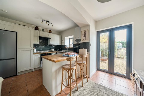 Click the photo for more details of Stoke Canon, Exeter