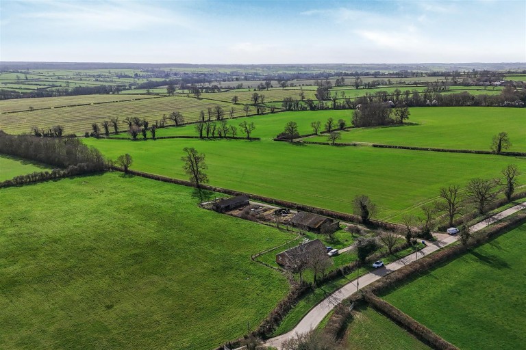 Images for Bradden, Towcester, NN12