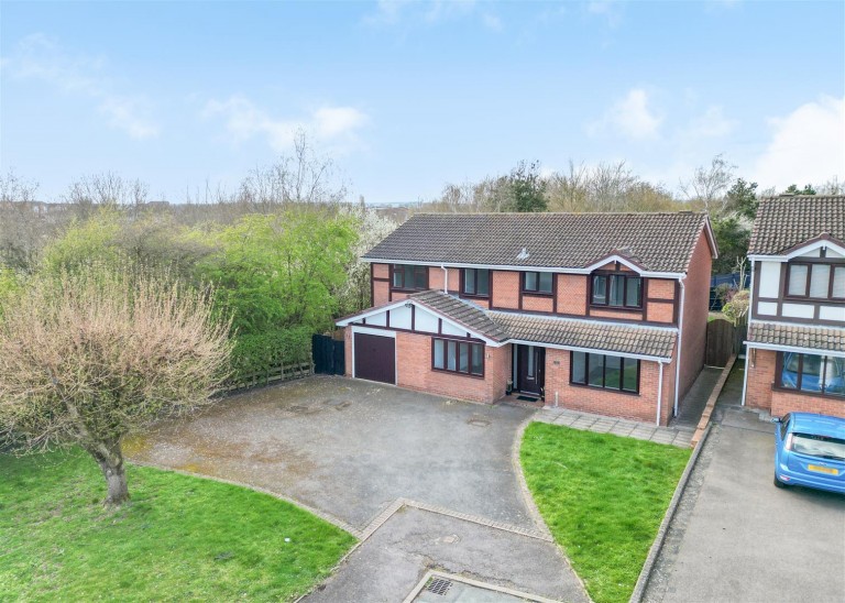 Images for 75 Falcon, Wilnecote, B77