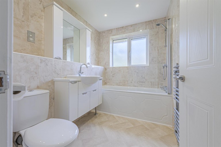 Images for 75 Falcon, Wilnecote, B77