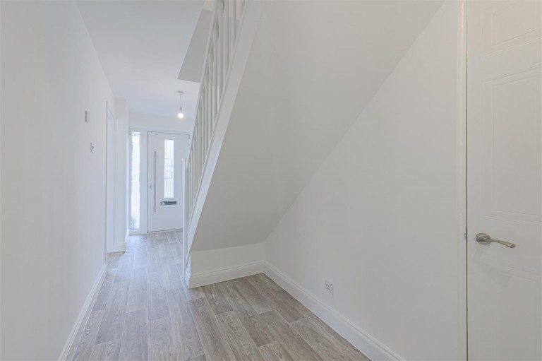 Images for 75 Falcon, Wilnecote, B77