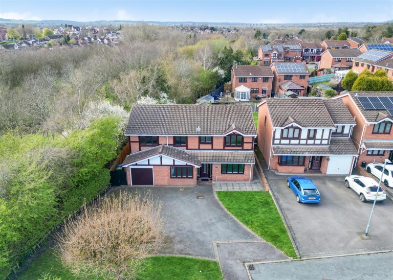 Images for 75 Falcon, Wilnecote, B77