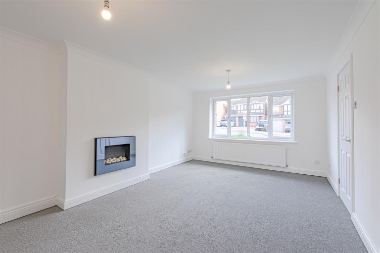 Images for 75 Falcon, Wilnecote, B77