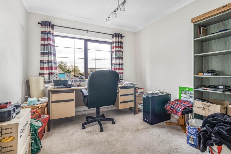 Images for The Highlands, Exning