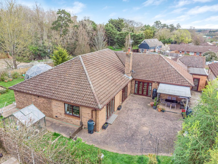 Images for The Highlands, Exning