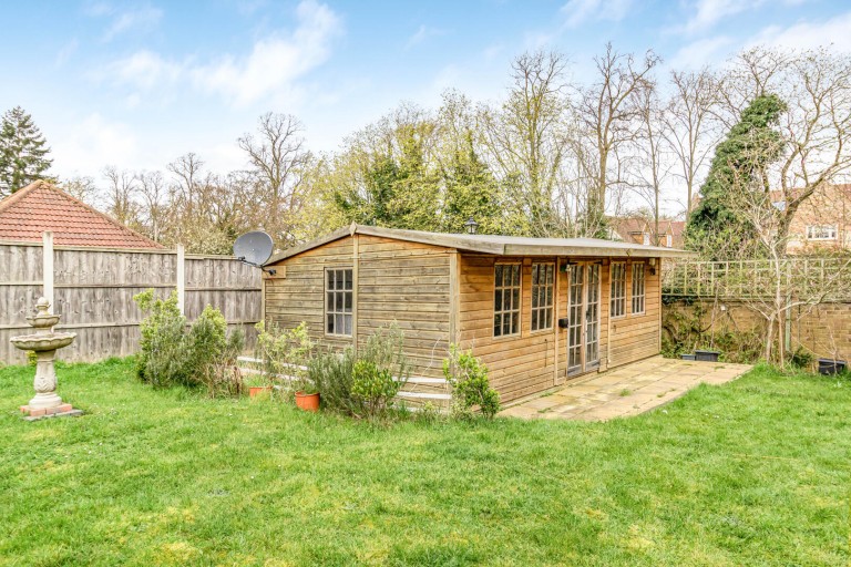 Images for The Highlands, Exning