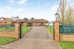 Images for The Highlands, Exning