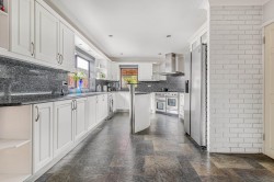 Images for The Highlands, Exning