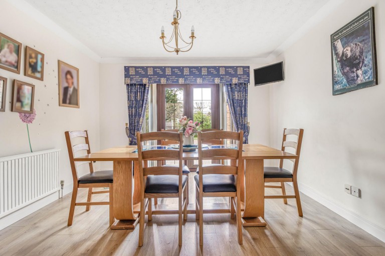 Images for The Highlands, Exning