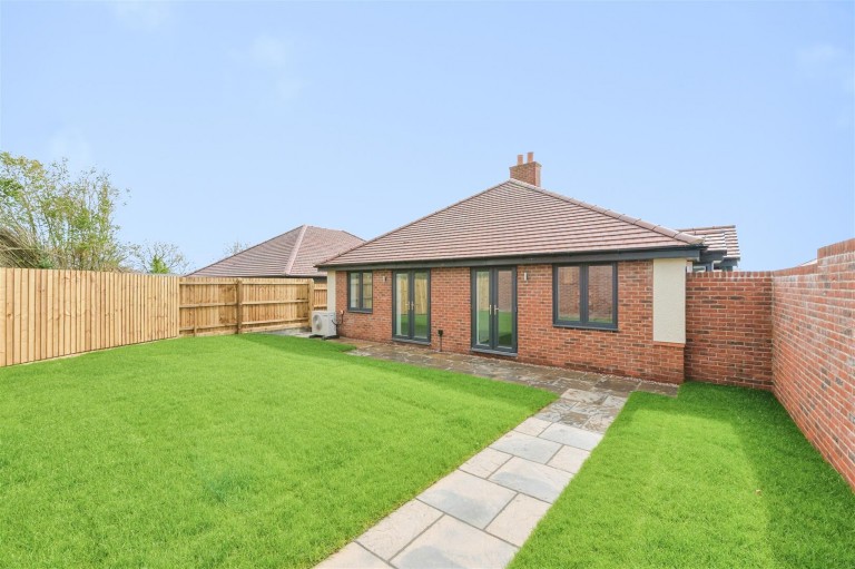 Images for Forest Road, Coalville, LE67