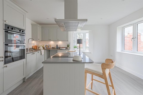 Click the photo for more details of Forest Road, Coalville, LE67