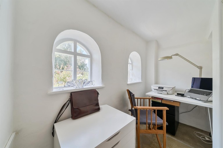 Images for Hele, Exeter