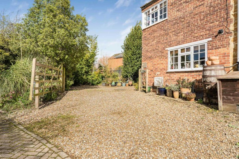 Images for East Street, Long Buckby, NN6