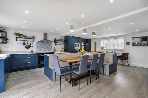 Click the photo for more details of Liverton, Newton Abbot