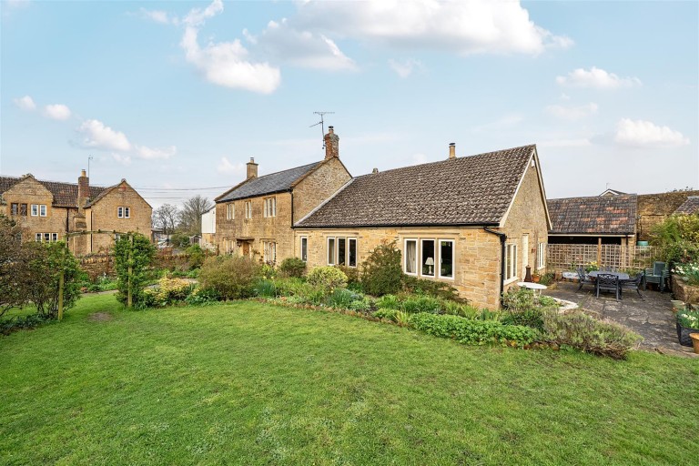 Images for 56 Queen Street, Tintinhull, Yeovil