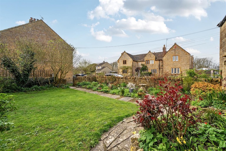 Images for 56 Queen Street, Tintinhull, Yeovil