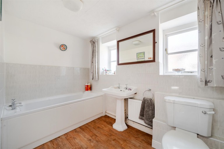 Images for 56 Queen Street, Tintinhull, Yeovil