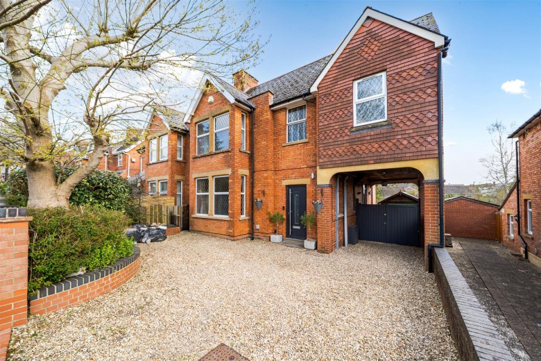 Click the photo for more details of Grove Avenue, Yeovil