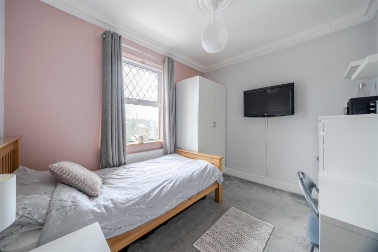 Images for Grove Avenue, Yeovil