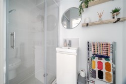 Images for Grove Avenue, Yeovil