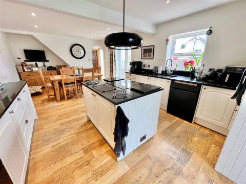 Click the photo for more details of Freshwater, Isle of Wight