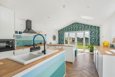 Click the photo for more details of Mildenhall Road, Fordham