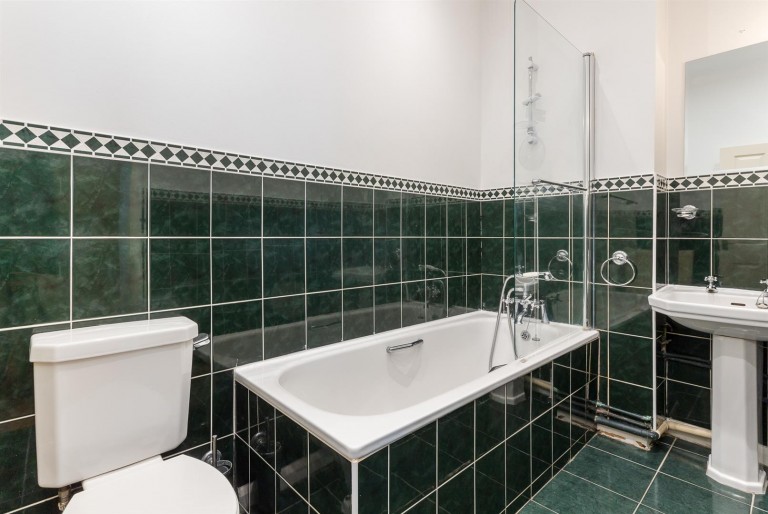 Images for Cowes, Isle of Wight