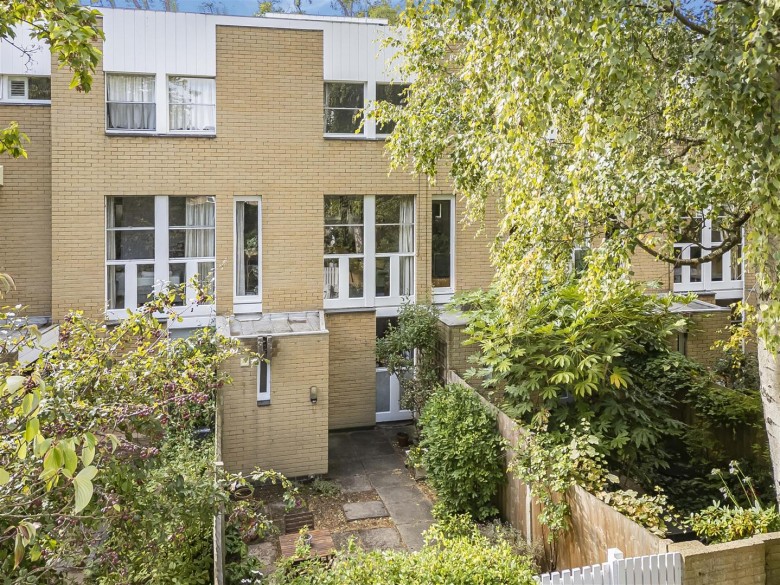 Click the photo for more details of Highsett, Cambridge