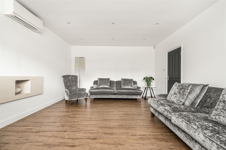 Images for Queen Ediths Way, Cambridge