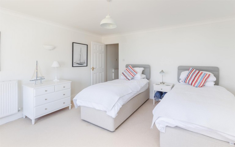 Images for Cowes, Isle of Wight