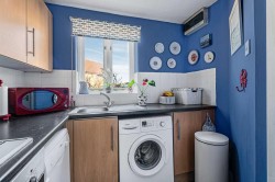 Images for Oak Grove, Daventry, NN11