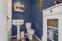 Images for Oak Grove, Daventry, NN11