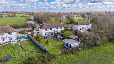 Click the photo for more details of Faringdon Road, Stanford In The Vale, Faringdon