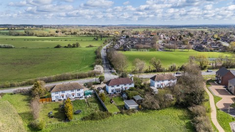 Click the photo for more details of Faringdon Road, Stanford In The Vale, Faringdon