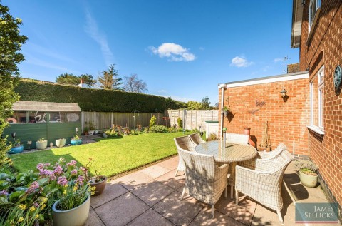 Click the photo for more details of Digby Close, Tilton On The Hill, Leicestershire