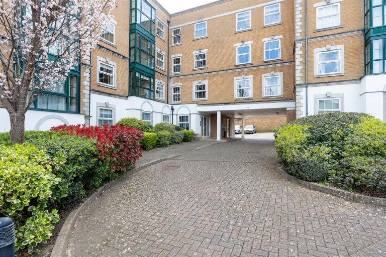 Images for Cowes, Isle of Wight