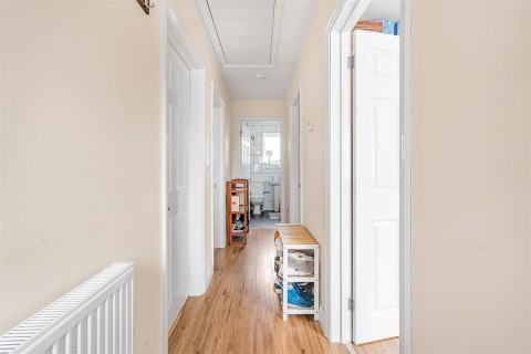 Click the photo for more details of Gunning Way, Cambridge