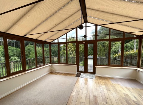 Click the photo for more details of Huntshaw, Torrington