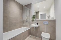 Images for Lee Bay Apartments