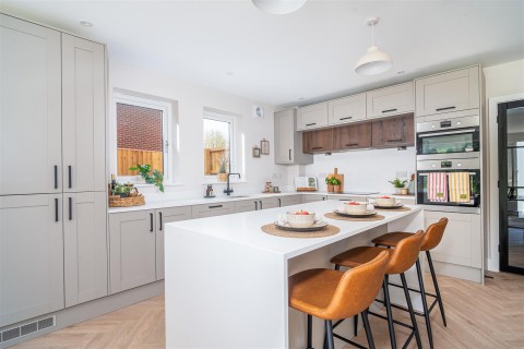 Click the photo for more details of Gatcombe, Isle of Wight