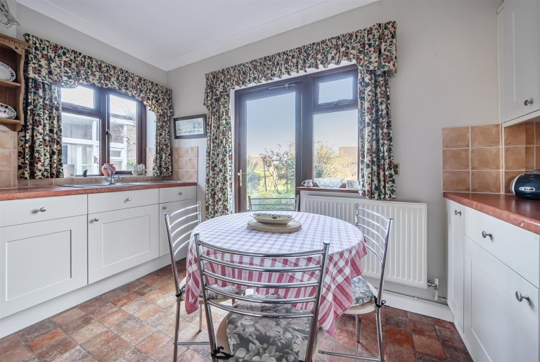 Images for Jeffreys Way, Taunton