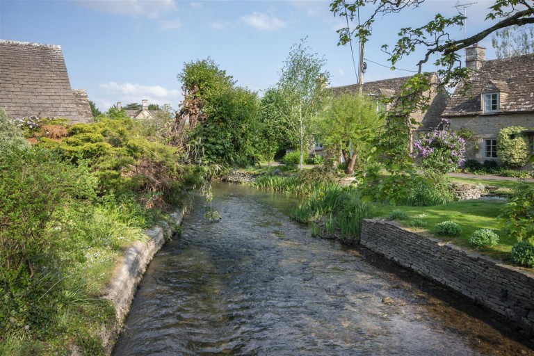 Images for South Cerney, Gloucestershire