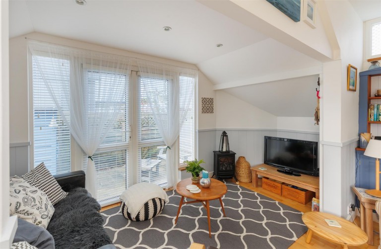 Images for Gurnard, Isle of Wight