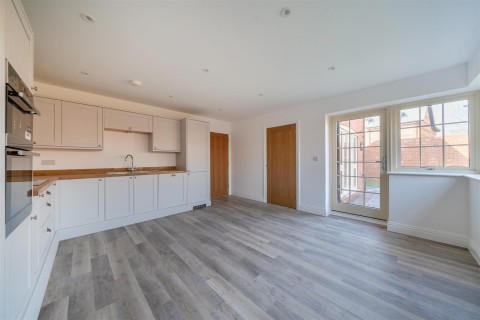 Click the photo for more details of Fox View, Milborne St Andrew