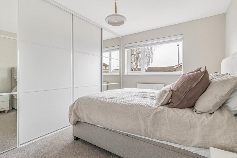 Images for Honeysuckle Close, Red Lodge