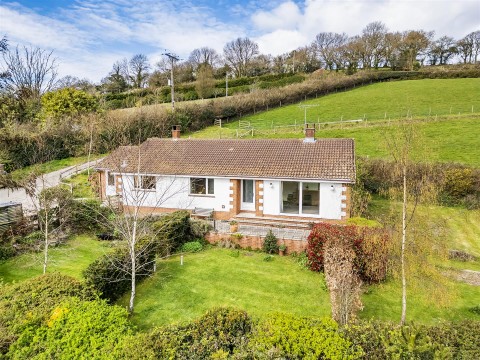 Click the photo for more details of Whitestone, Exeter