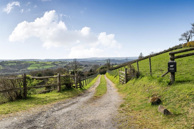 Images for Whitestone, Exeter