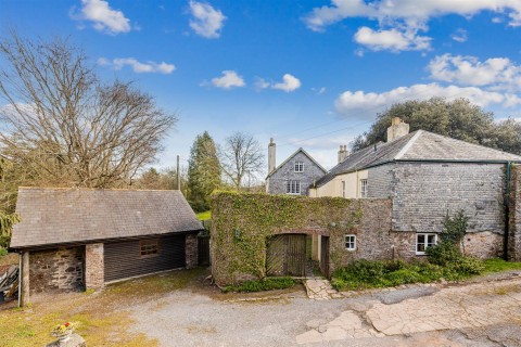 Click the photo for more details of Marldon, Paignton